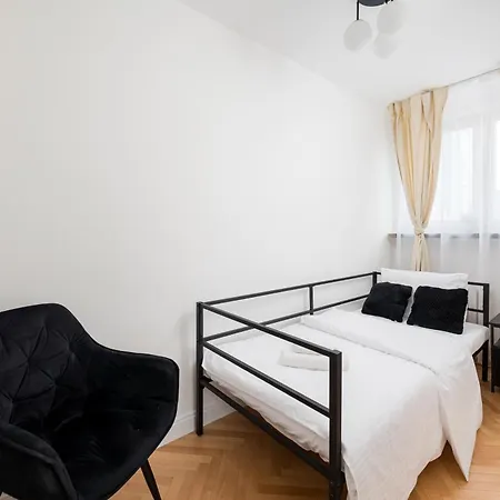 Appartement Zlota Skyline By Bookinghost *